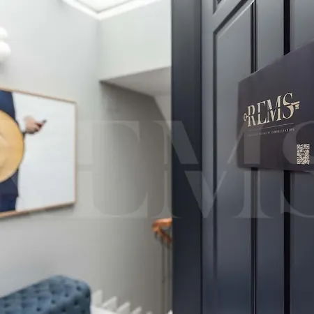 Penthouse With Rooftop In The Heart Of By Rems Malaga