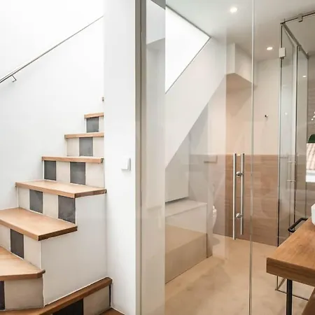 Apartamento Penthouse With Rooftop In The Heart Of By Rems Málaga