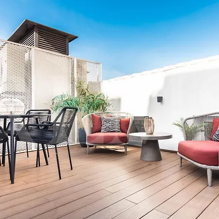 Penthouse With Rooftop In The Heart Of By Rems Apartamento *