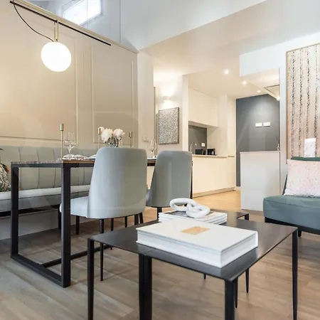 Penthouse With Rooftop In The Heart Of By Rems
