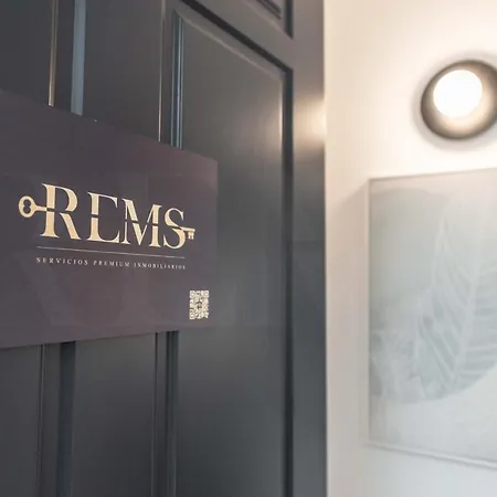 Penthouse With Rooftop In The Heart Of By Rems *