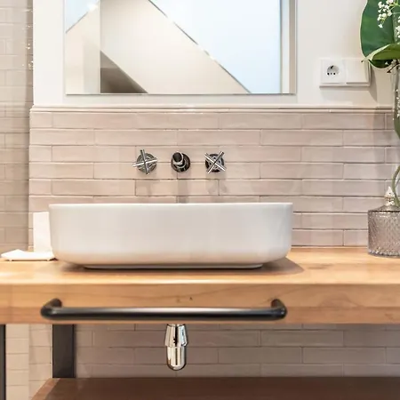 Penthouse With Rooftop In The Heart Of By Rems