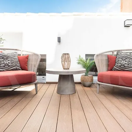 Apartment Penthouse With Rooftop In The Heart Of By Rems